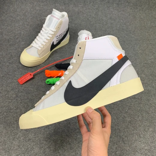 Off-White x Nike Blazer Mid en Off-White x Nike Blazer Mid